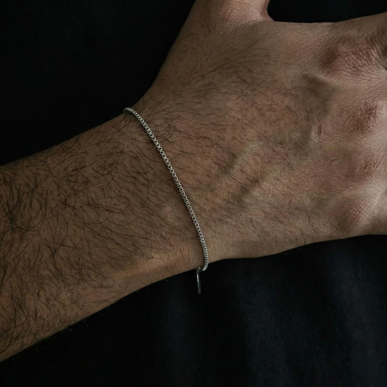 Minimal box bracelet