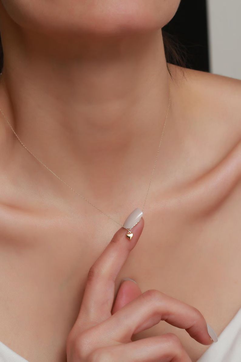 Tiny Heart Necklace